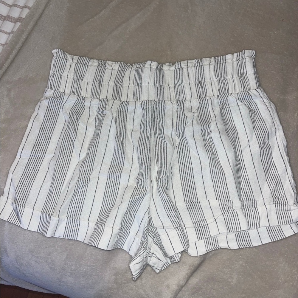 Forever 21 shorts